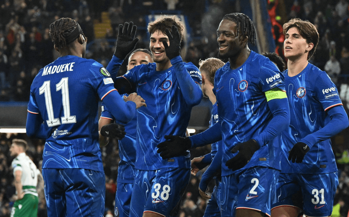 开云-包含赛地聚焦：英超国际比赛日热度飙升，布莱顿主帅复盘，信心回归，轮换策略成焦点的词条