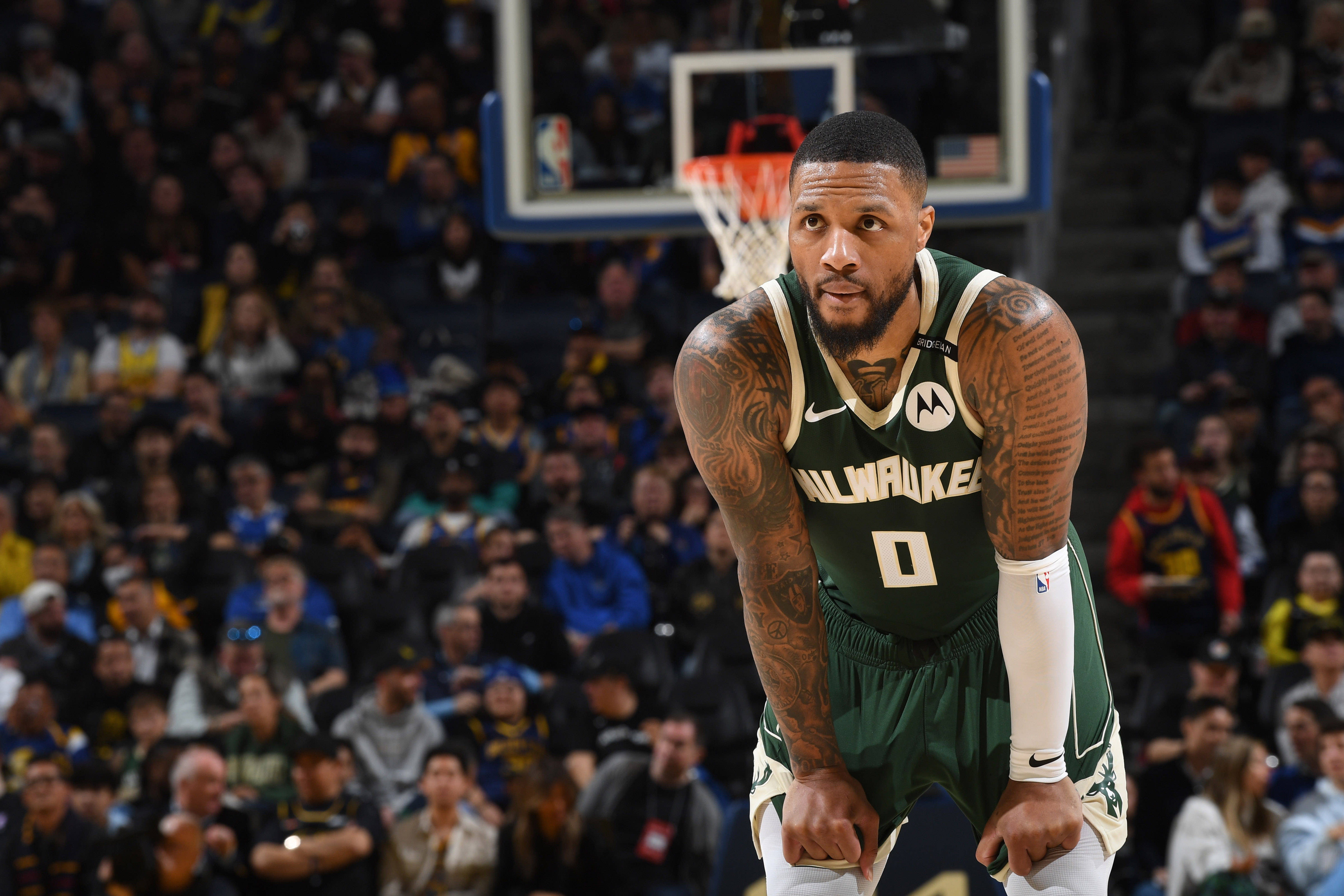 开云娱乐-包含密尔沃基雄鹿迎CBA季后赛关键赛，今夜刷新队史纪录，目标明确，数据趋势出现新变化的词条